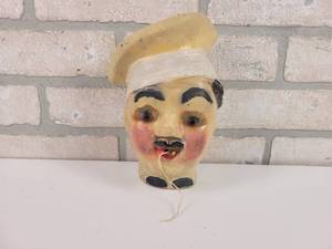 lot 50 image: 1940s Chalkware Chefs String Holder - Approx. 8 x 5 x 3