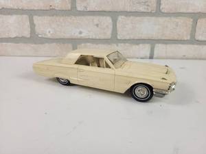 lot 65 image: Vintage 1965 FORD Thunderbird Salesman Sample Car - Used to show features of the undercarriage of the Thunderbird - Approx. 8 Long