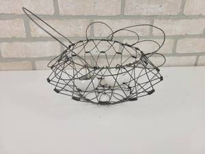 lot 75 image: Vintage Wire Collapsible Egg Basket w 2 Glass Eggs - Approx. 12 Diameter