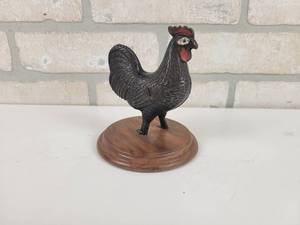 lot 103 image: Antique Cast Iron Rooster Bank - Approx. 4.5 Tall