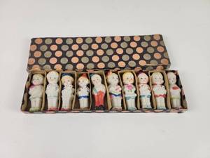 lot 128 image: (10) Vintage Bisque Penny Dolls in Original Box - Approx. 3 Tall - Made in Japan