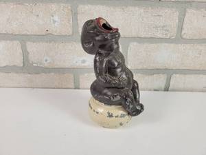 lot 135 image: Antique Cast Aluminum Baby Crying on Chamber Pot Ashtray - Approx. 6.5 Tall