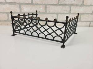 lot 147 image: Antique Cast Iron Dollhouse Fence Sections - (1) 11.5 x 5.5 and (2) 8 x 5.5