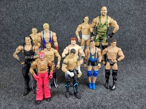 lot 2067 image: Lot of (11) WWE Wrestlers from 2011 by Mattel