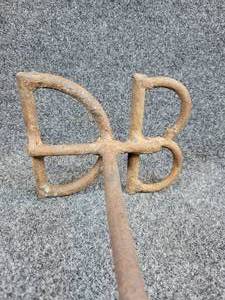lot 1998 image: Homemade DB Branding Iron, Brand Measures 7 x 5-12
