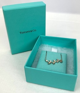 lot 31 image: Tiffany & Co. Pablo Picasso Sterling Silver Necklace