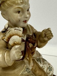 lot 42 image: Vintage Chinese Nodder