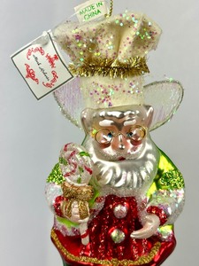 lot 125A image: Mark Roberts Fairy Santa Christmas Ornament