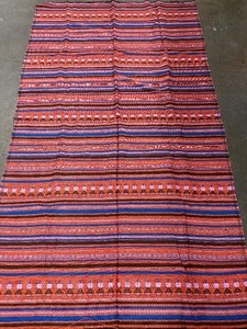 lot 153 image: Beautiful Vintage Ethnic Textile