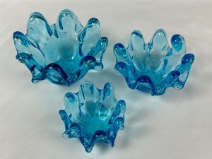 lot 339 image: Set of Three Vintage Handblown Glass Aqua Blue Candle Holders