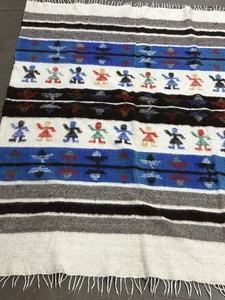 lot 333 image: Vintage Textile - Vintage Blanket