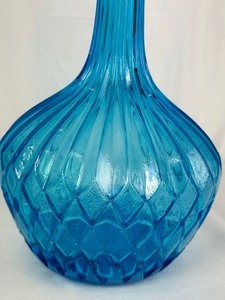 lot 257 image: Vintage Mid Century Emboli Azure Italian Bottle