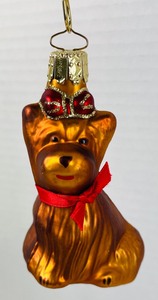 lot 246 image: Two Adorable Christmas Ornaments