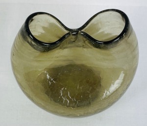 lot 301 image: Artisan Crafted Two Pottery Mugs and a Petite Crackle Glass Vase