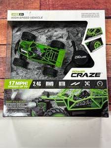 lot 22 image: New Remote Control Vehicle 17mph