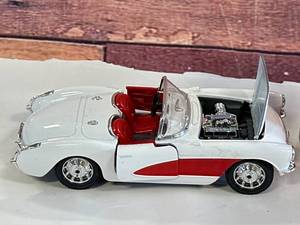 lot 67 image: 1957 Chevy Corvette (made in Italy)