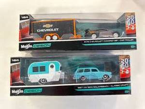 lot 82 image: Lot of 2 Maisto Design Tow & Go Vehicles