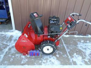 Toro 826 snow blower with electric start. Good used condition. Tested & works. As shown.