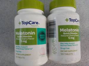 2 Top Care Melatonin...