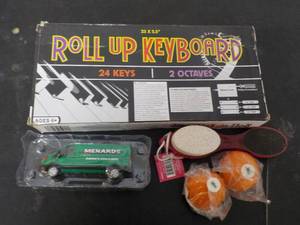 Roll Up Keyboard, Metal Truck and m...