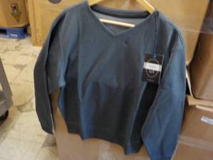 10 YaJoe No Sweat Shirts size M...