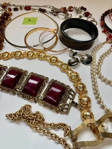Vintage Jewelry Miix