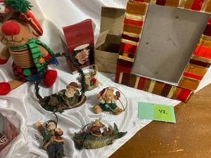 Holiday Decor group