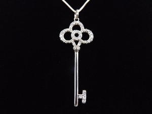 .925 Sterling Silver 21st Birthday Zirconia Key Pendant Necklace
