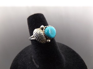 .925 Sterling Silver Native American Sleeping Beauty Turquoise Cabochon Ring Size 5.5