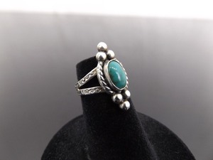 .925 Sterling Silver Native American Bisbee Turquoise Cabochon Pinky Ring Size 3
