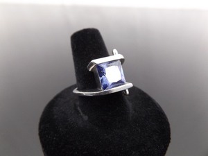.925 Sterling Silver Princess Cut Amethyst Ring Size 8
