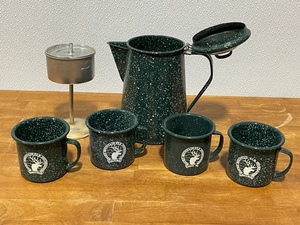 Camping Coffee Pot and Mugs