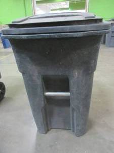 Large 48 Gallon Trash Can With Lid - Used in warehouse, SOLD AS IS.