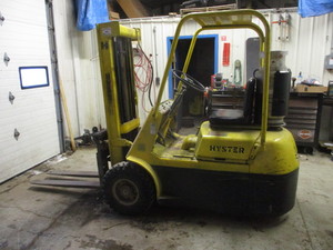 Hyster 30 Forklift