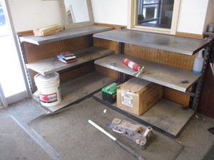 Heavy duty shelving
