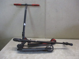 2 Scooters