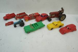 auburn tractors and plastic train plastic cars