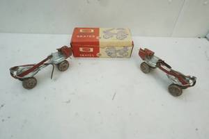 vintage marvel no.197 roller skates