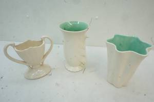 red wing vase