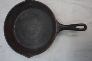 cast iron pan