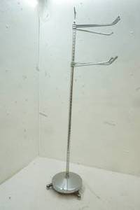 metal towel holder