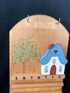Vintage Wooden Calendar - Changeable Tiles