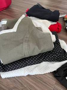 Womens Plus-Size Clothes (Size L and Up) DKNY, Calvin Klein, Jones New York and More (Some NEW)