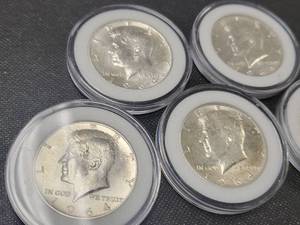 GROUP OF 5 90% SILVER KENNEDY HALF DOLLARS IN AIRTITES 1964 X 5