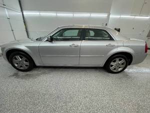2006 Chrysler 300 Limited - 2 OWNERS - AWD