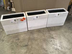 Lot of 3 White Plastic Planters, Customer returns, Review all pictures