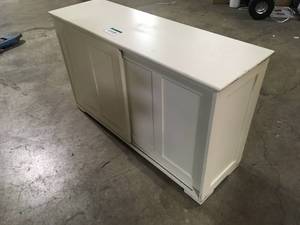 Living Room Cabinet, Customer returns, review all pictures MARIA REVIEW