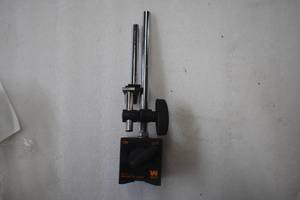 Magnetic Base