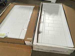 American Standard  Ovation Curve 60 in. W x 60 in. H 3-Piece Glue Up Alcove Tub Surrounds in Arctic White, Customer returns