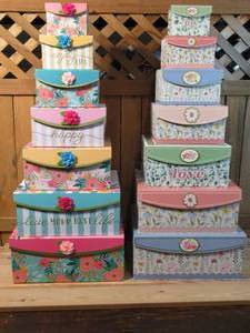 lot 6 image: Set of 14 Gift Boxes